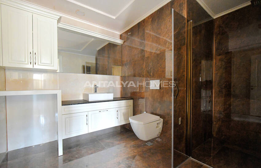 شقق فريدة التصميم تبعد 50 م إلى الشاطئ في ألانيا 31