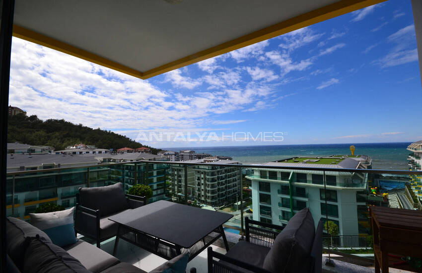 Key-ready Flats in a Complex with Private Beach in Kargicak Alanya