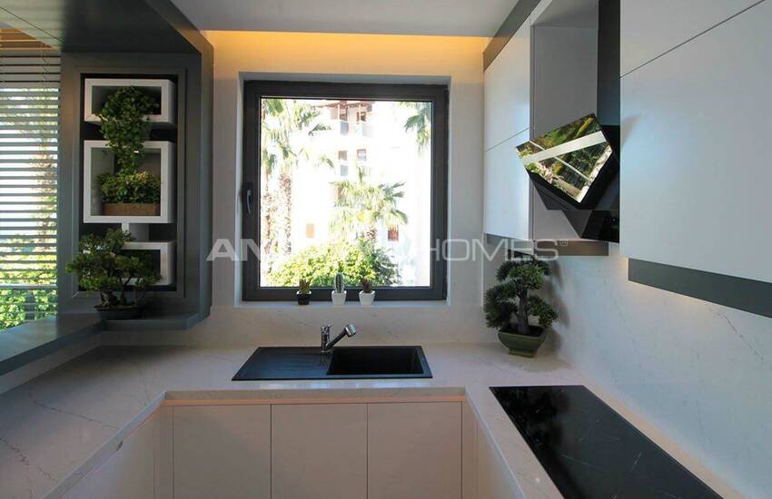 Alanya Mahmutlar’da Denize Sıfır Yeni Daireler 26