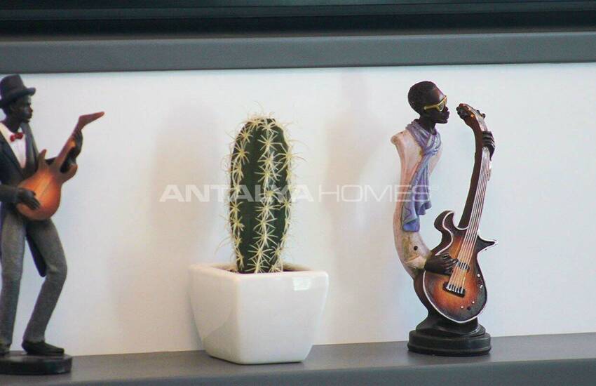 Alanya Mahmutlar’da Denize Sıfır Yeni Daireler 30