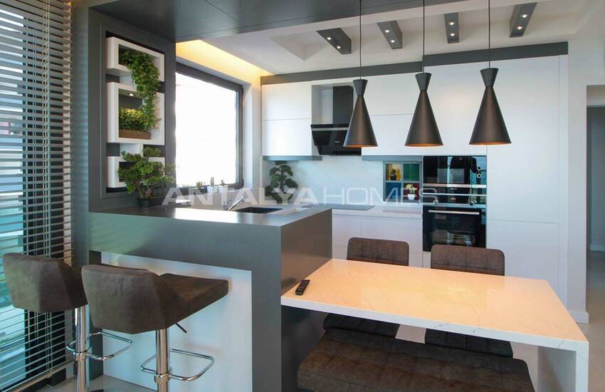 Alanya Mahmutlar’da Denize Sıfır Yeni Daireler 23