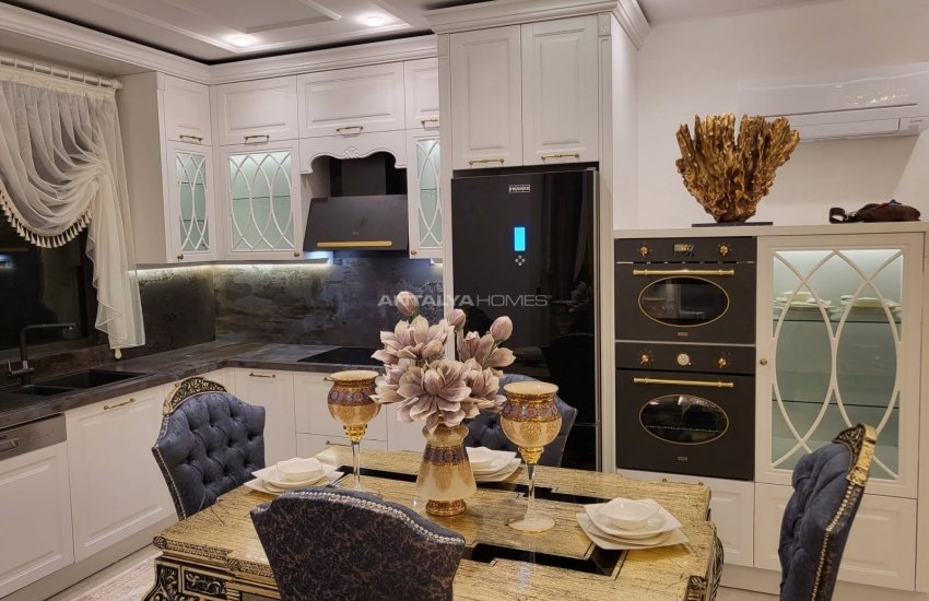 Mahmutlar'da Denize Sıfır Satılık Modern Daireler 28