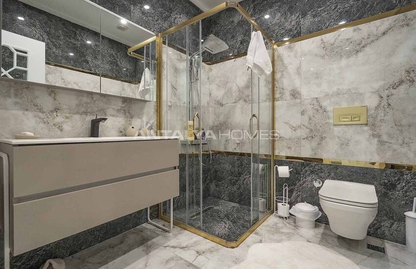 Luxe Vastgoed In Een Paar Stappen Van De Zee In Alanya 41