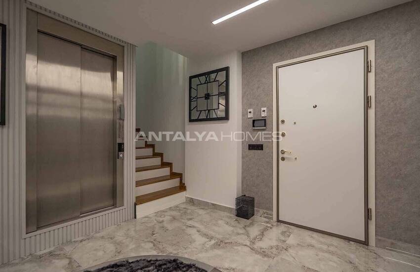 Luxe Vastgoed In Een Paar Stappen Van De Zee In Alanya 26