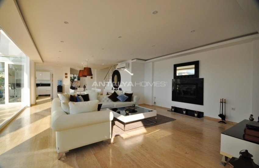 Kalkan'da Plaja 100 Mt Mesafede Ultra Lüks Villa 8