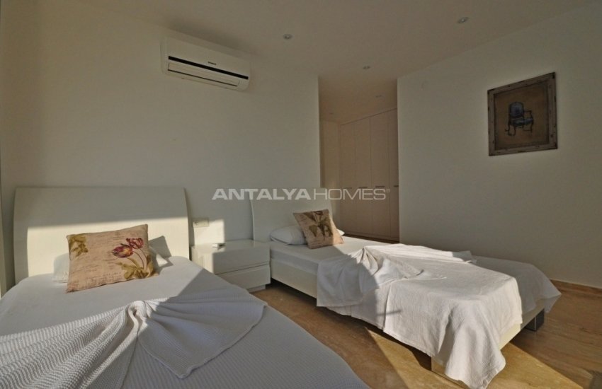 Kalkan'da Plaja 100 Mt Mesafede Ultra Lüks Villa 40