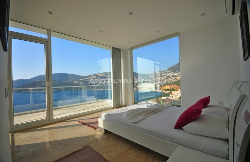 Kalkan'da Plaja 100 Mt Mesafede Ultra Lüks Villa 42