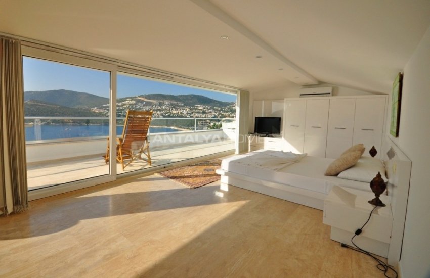 Kalkan'da Plaja 100 Mt Mesafede Ultra Lüks Villa 45