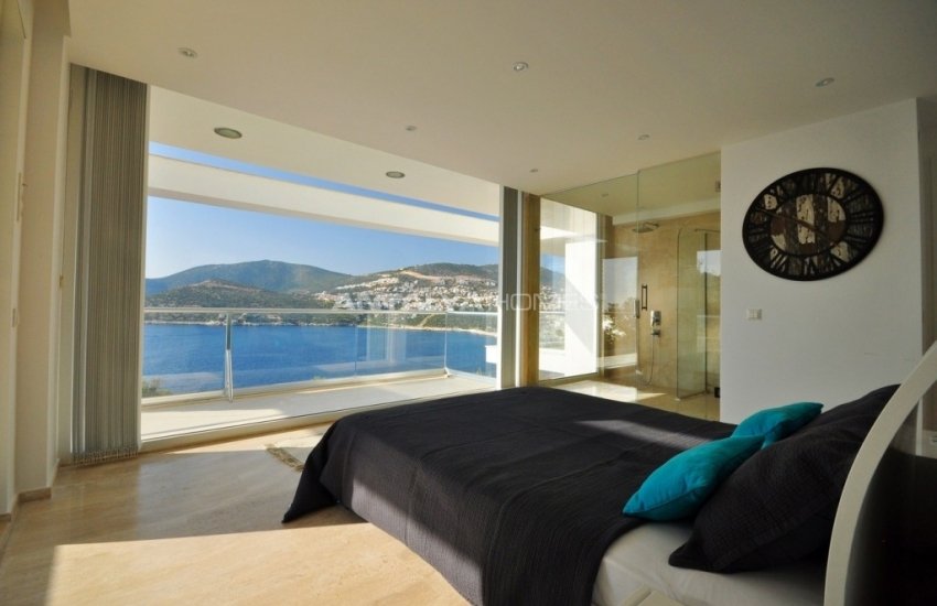 Kalkan'da Plaja 100 Mt Mesafede Ultra Lüks Villa 13
