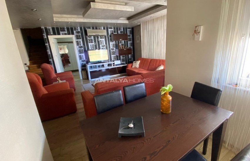 Affordably Priced Apartment in a Complex in Antalya 10
