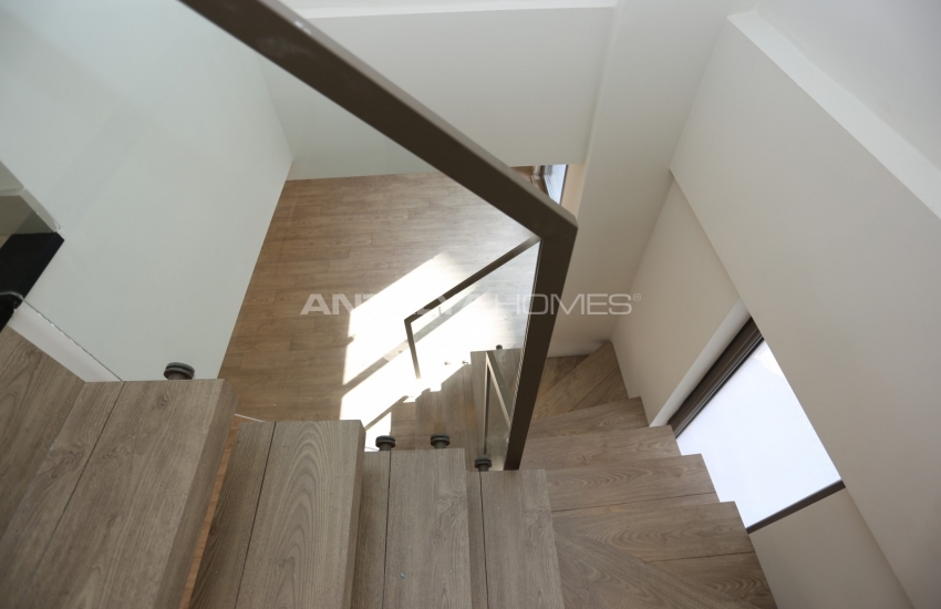 عقارات كونيالتي انطاليا على بعد 2.3 كم من الشاطئ 31