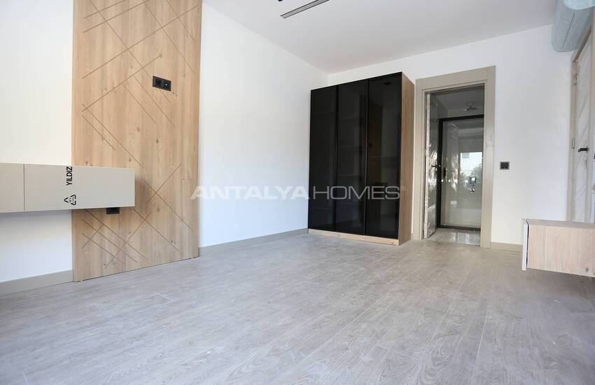 عقارات كونيالتي انطاليا على بعد 2.3 كم من الشاطئ 12