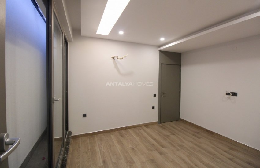 Antalya Bahçelievler'de Akıllı Ev Sistemli Satılık Lüks Daireler 28