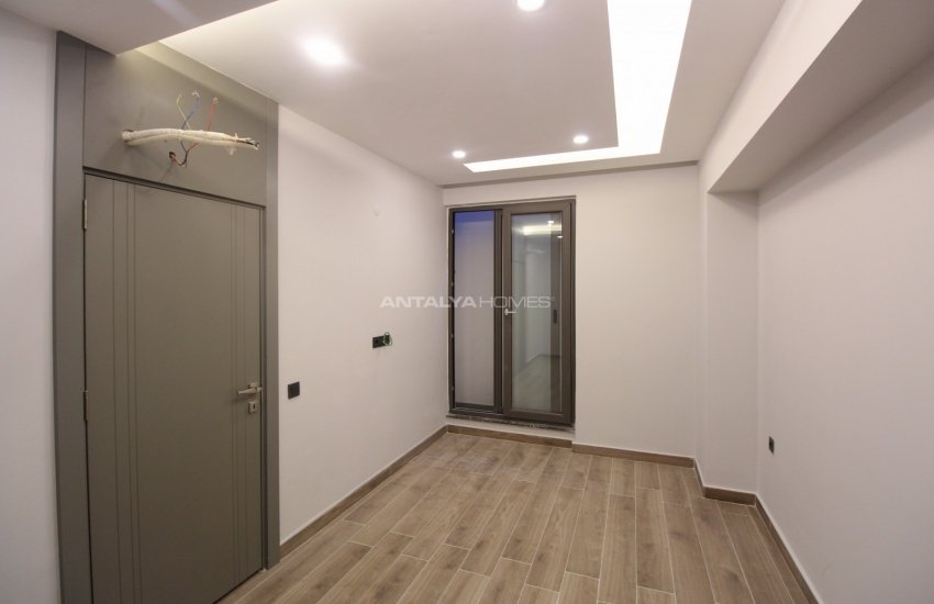 Antalya Bahçelievler'de Akıllı Ev Sistemli Satılık Lüks Daireler 29