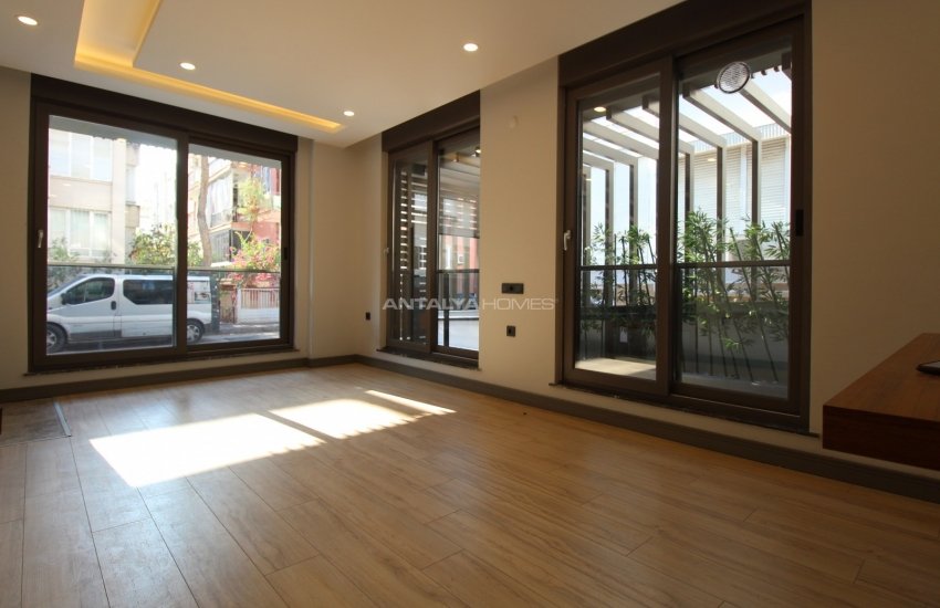 Antalya Bahçelievler'de Akıllı Ev Sistemli Satılık Lüks Daireler 16