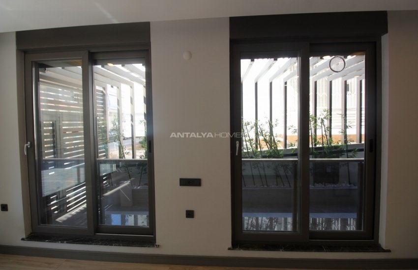 Antalya Bahçelievler'de Akıllı Ev Sistemli Satılık Lüks Daireler 23