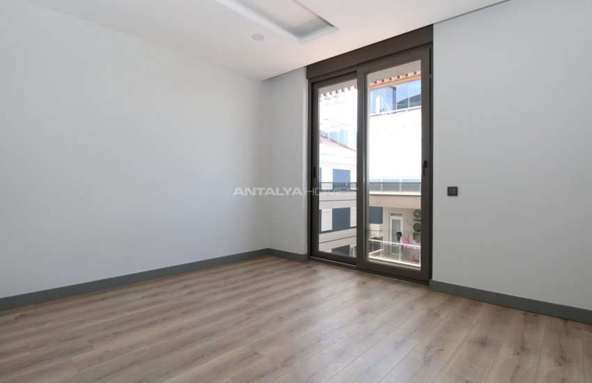 Properties for Sale 100 M From Akdeniz University in Antalya 12