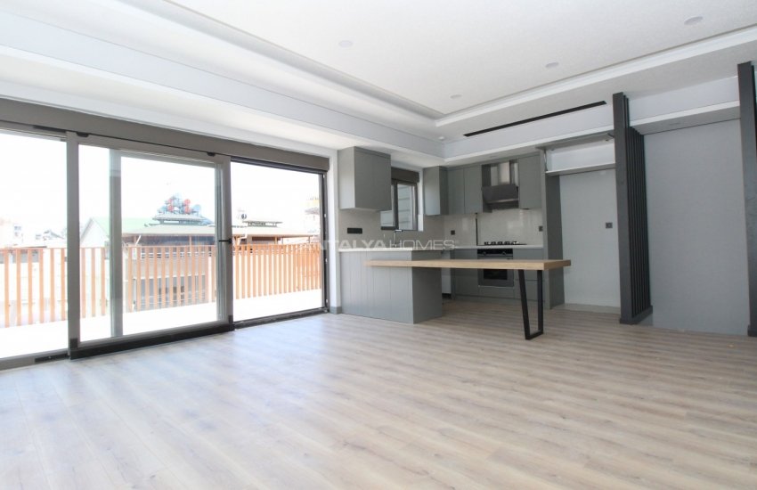 Properties for Sale 100 M From Akdeniz University in Antalya 24