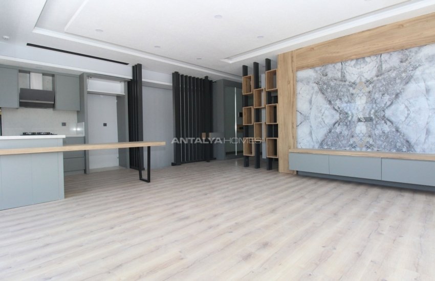 Properties for Sale 100 M From Akdeniz University in Antalya 22