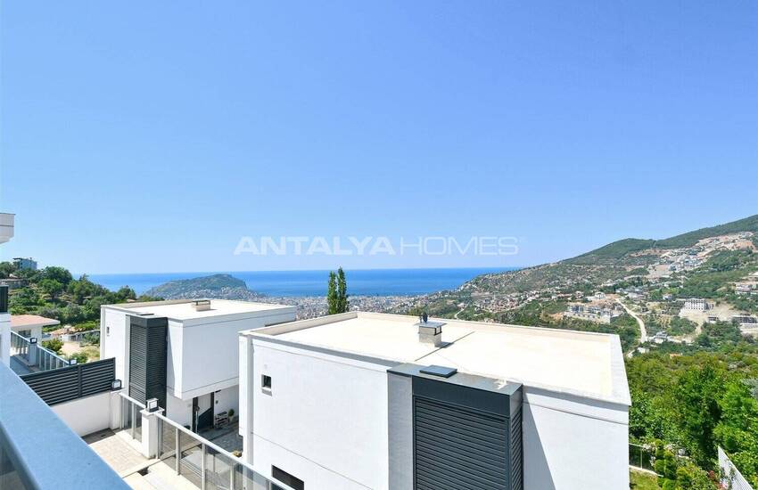 Sea and Nature-view Houses with Pools in Alanya 23