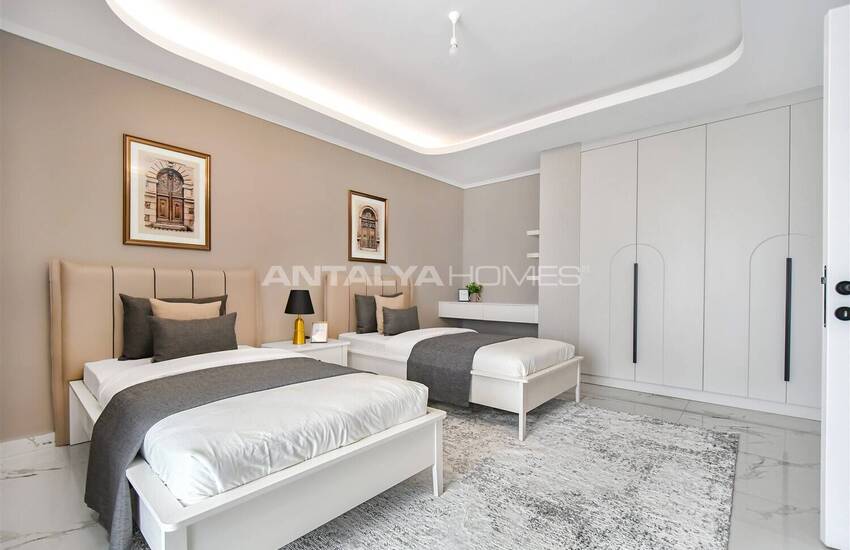 Sea and Nature-view Houses with Pools in Alanya 18