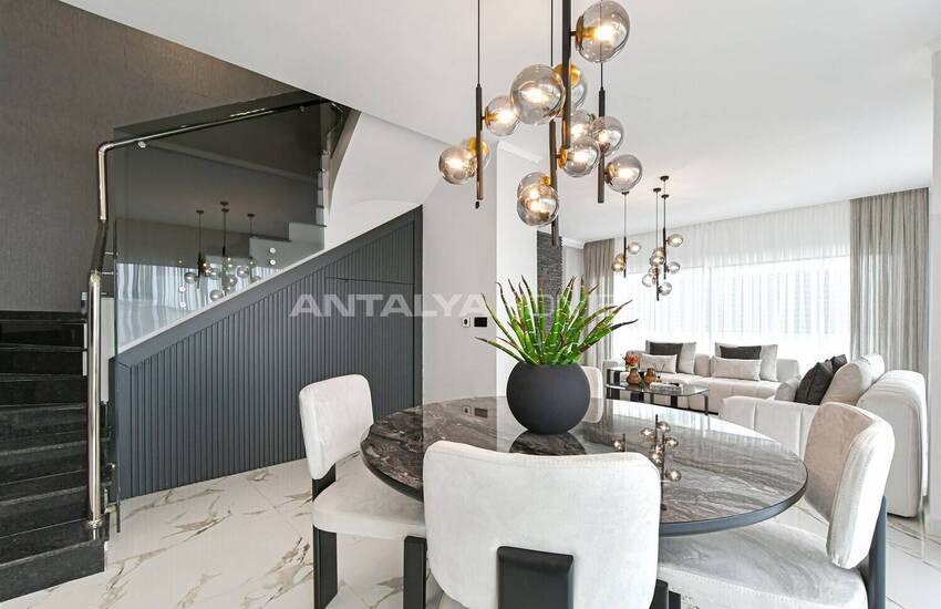 Huizen Met Zeezicht En Zwembaden In Alanya 12