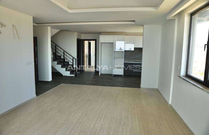 املاک و مستغلات با چشم انداز پانورمایی دریا و کوه در آلانیا 19