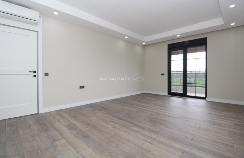 Antalya Villa Suited for Extended Families in Döşemealtı 30