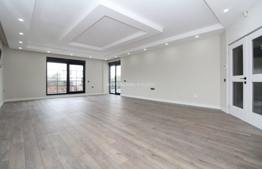 Antalya Villa Suited for Extended Families in Döşemealtı 21