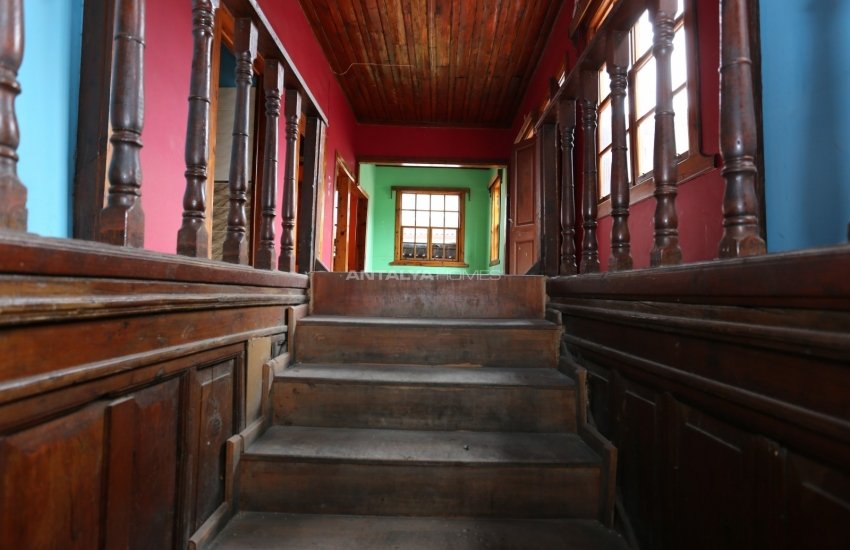 Zentrale Gewerbeimmobilie In Der Nähe Des Meeres In Kaleici 20