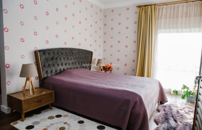 Lara Güzeloba'da Özel Havuzlu ve Bahçeli Dubleks Villa 23