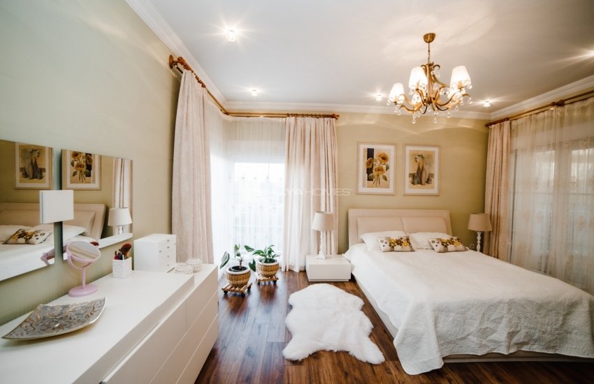 Lara Güzeloba'da Özel Havuzlu ve Bahçeli Dubleks Villa 28