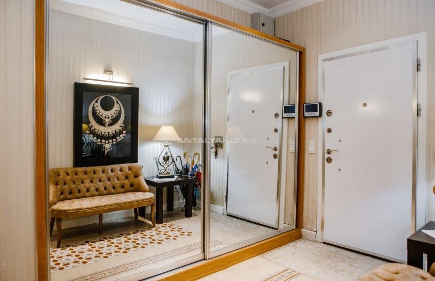 Lara Güzeloba'da Özel Havuzlu ve Bahçeli Dubleks Villa 31