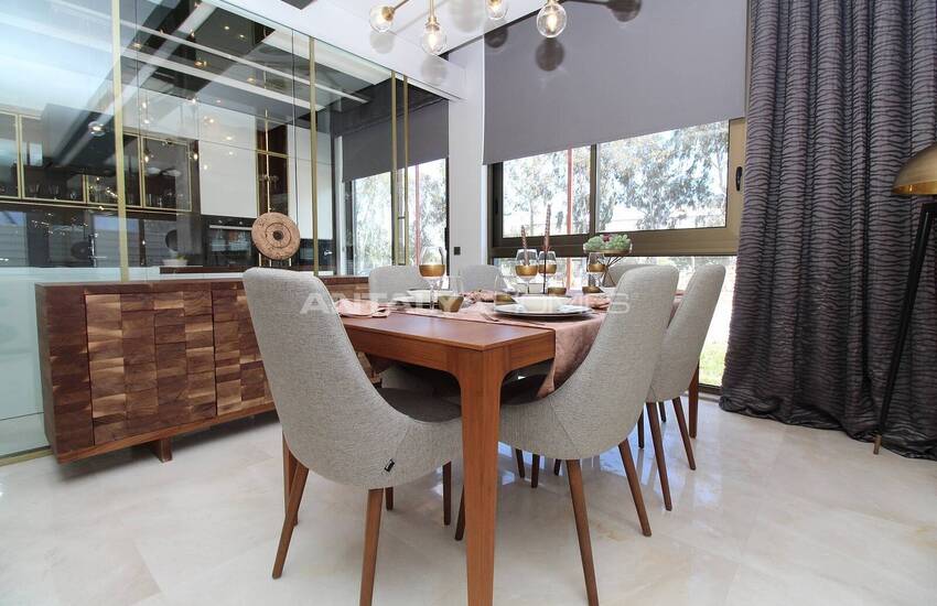 Antalya Luxury Real Estate with Rich Complex Features 8