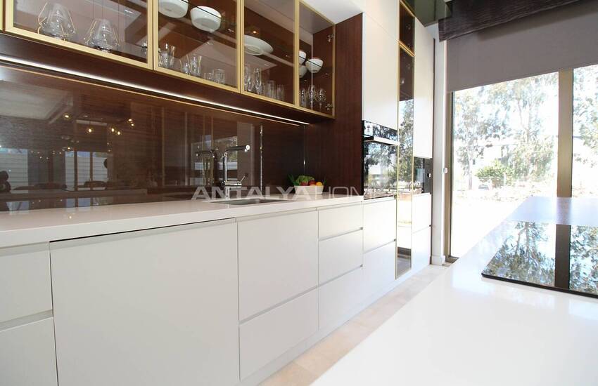 Antalya Luxury Real Estate with Rich Complex Features 12