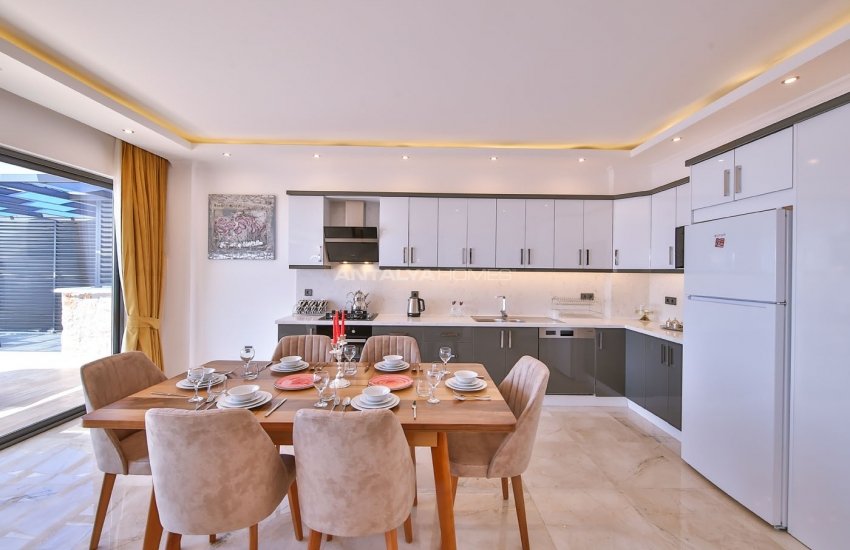 Modernly Designed Villas with Infinity Pool in Kalkan 5