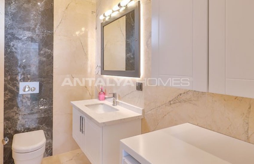 Modernly Designed Villas with Panoramic Sea and Forest View 41