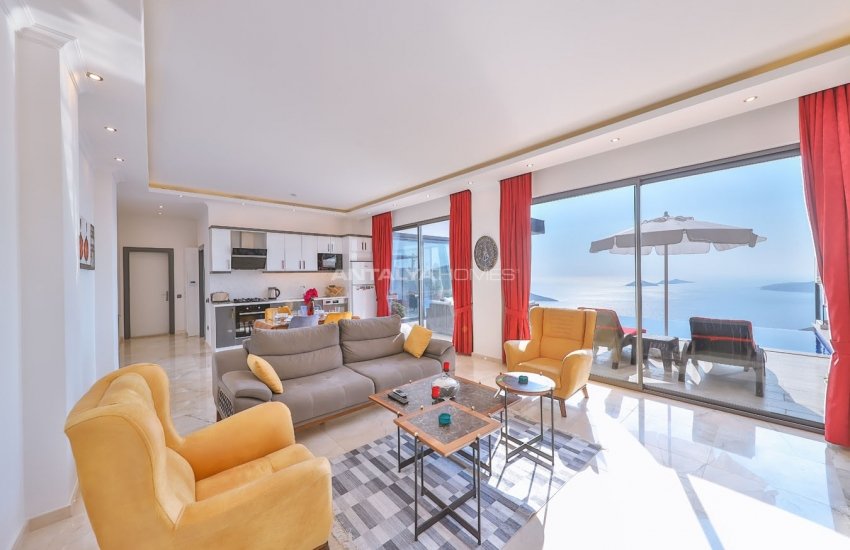 Modernly Designed Villas with Panoramic Sea and Forest View 23