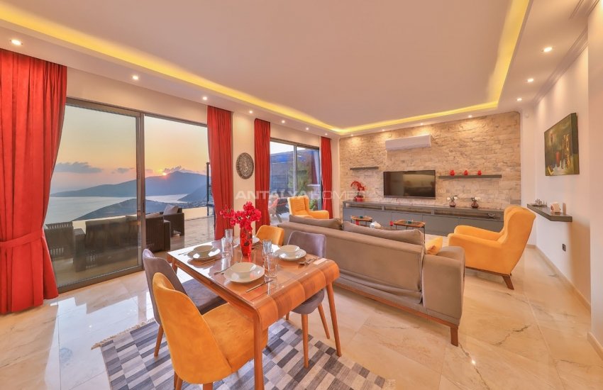 Modernly Designed Villas with Panoramic Sea and Forest View 20