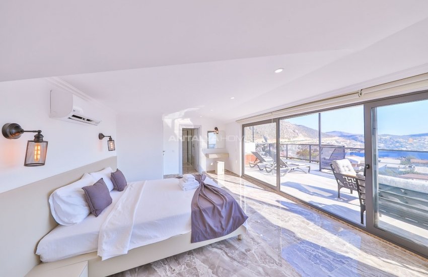 Spacious Contemporary Villa with Garden in Kalkan 24