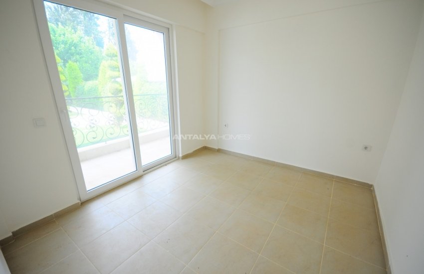 Kemer'de Harika Konumda Satılık Giriş Kat Dairelerv 5