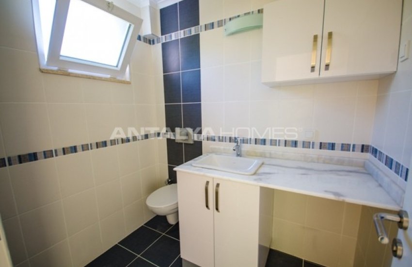 فيلا مشرقة مع مسبح خاص في كيمير شاميوفا 12