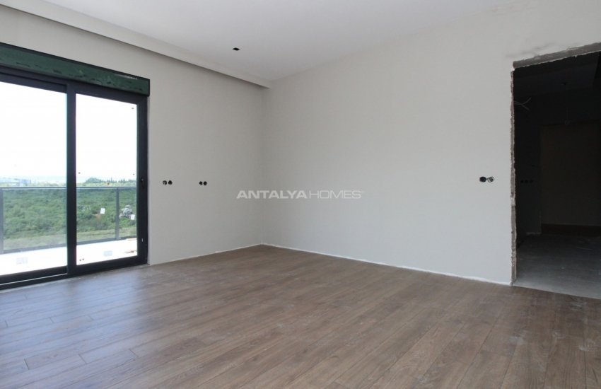 شقق حديثة مع ميزات عديدة في كونيالتي بينارباشي 15