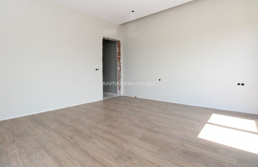 شقق حديثة مع ميزات عديدة في كونيالتي بينارباشي 16