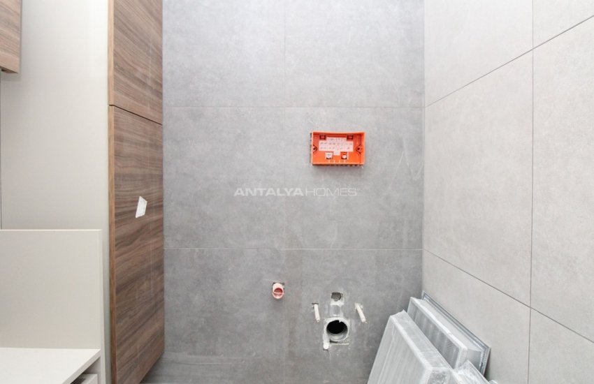 شقق حديثة مع ميزات عديدة في كونيالتي بينارباشي 18