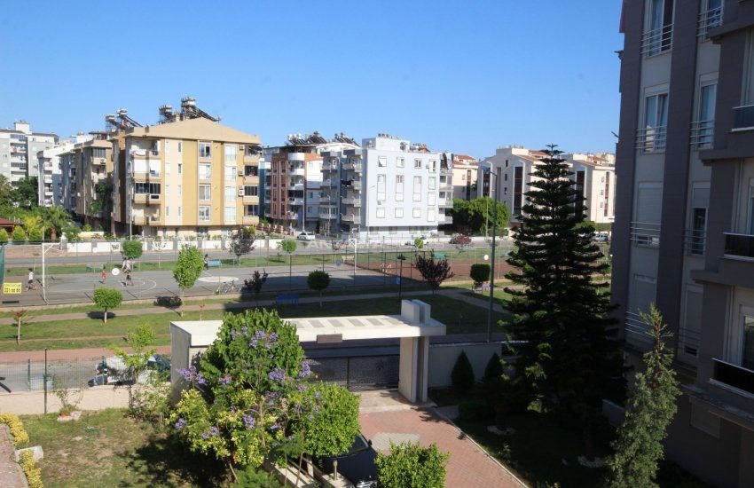 2+1 Apartment in a Privileged Location in Lara 20