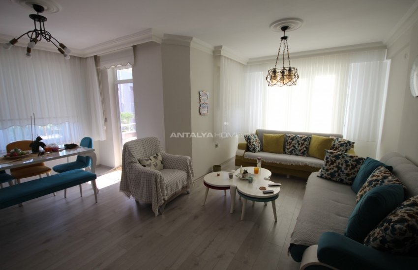 2+1 Apartment in a Privileged Location in Lara 14