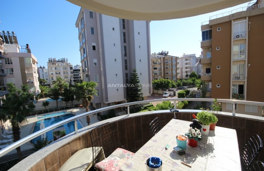 2+1 Apartment in a Privileged Location in Lara 17
