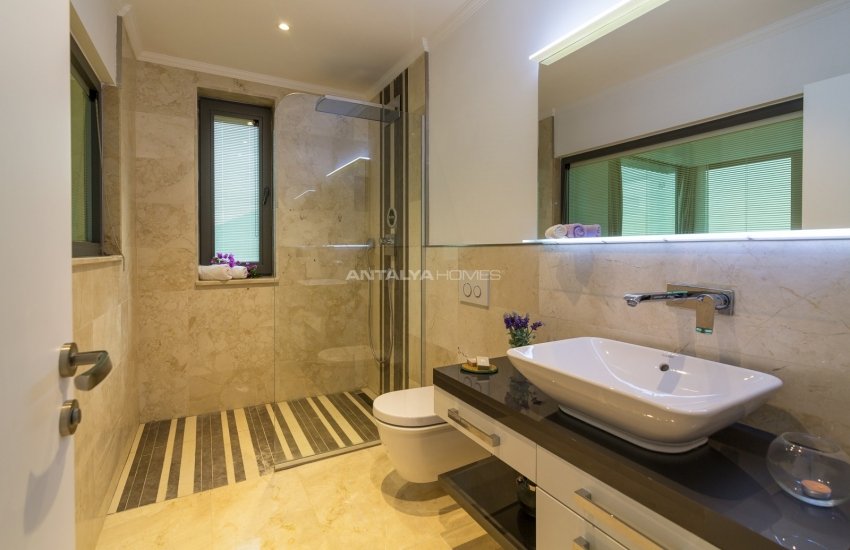 Modernly Designed Triplex Villa in Kalkan with Infinity Pool 24