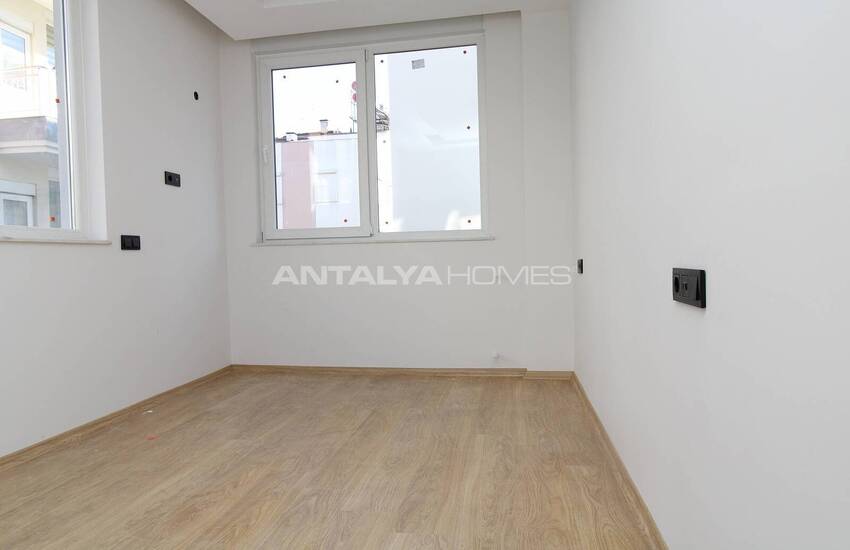 Middle-floor Real Estate with Separate Kitchens in Antalya 9